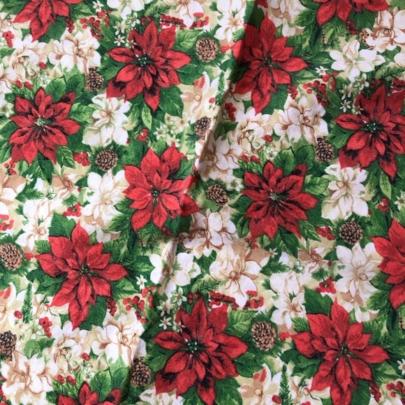 Vtg Holiday Print Tablecloth - Picture 3 of 6